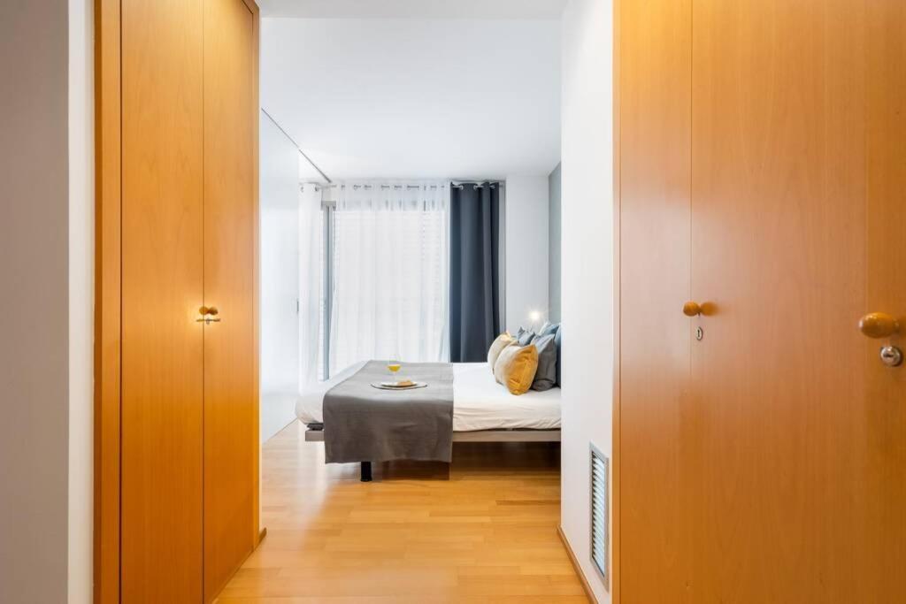 Lodging Apartments Monumumental Free Parking Barcelona Buitenkant foto